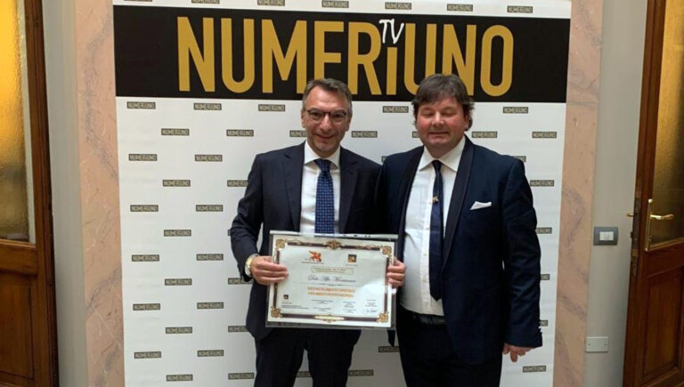 Provincia di Frosinone – Il direttore generale Alfio Montanaro riceve il Leone d’Oro per meriti professionali