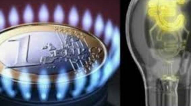 aumento luce gas