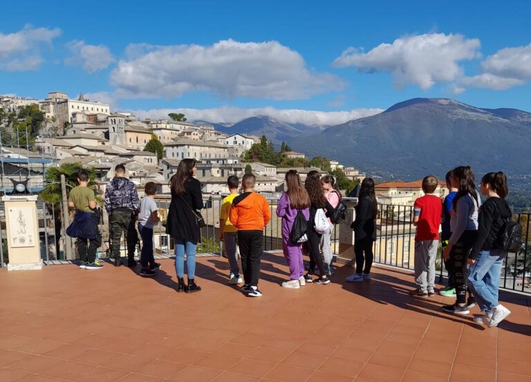 Scuola – Visita guidata nel centro storico per gli studenti dell’Istituto Comprensivo Veroli Primo