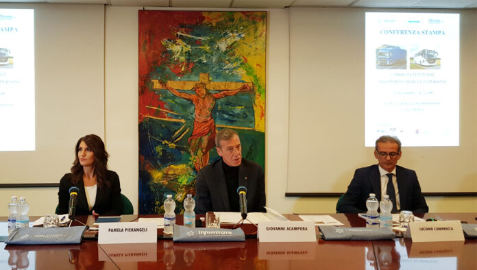 Camera di Commercio di Frosinone e Latina - Corso patenti 2022 per il trasporto di merci e persone 01