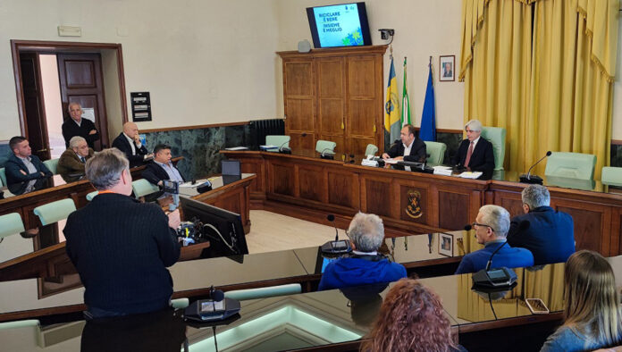 Provincia – Presentato il nuovo bando per la raccolta differenziata redatto da Apef e destinato ai Comuni 01