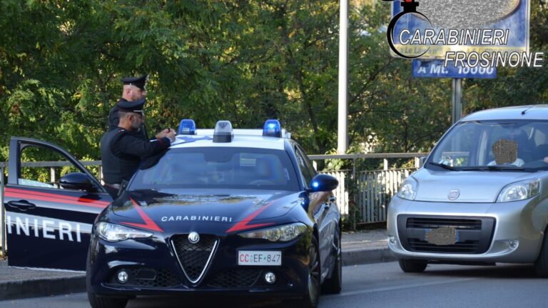 Operazione antidroga dei carabinieri: tre pusher in manette