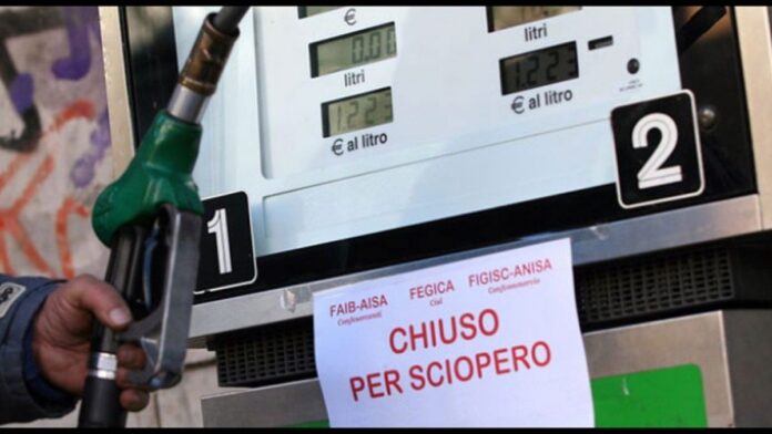 benzinai-sciopero sciopero benzinai
