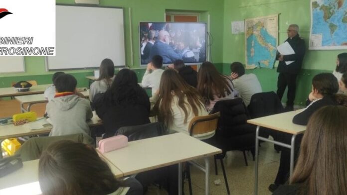 carabinieri scuola morolo