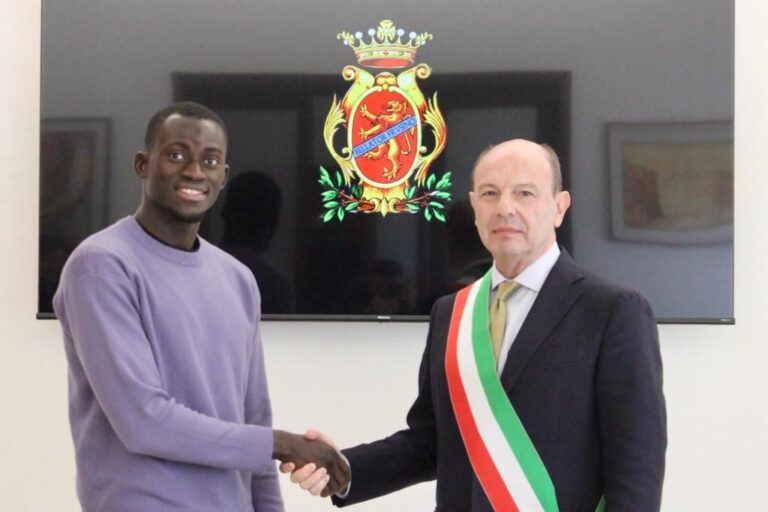 Kujabi è del Frosinone: una favola a lieto fine