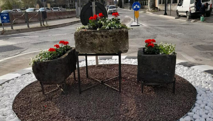 Frosinone, nuova veste per la rotatoria tra via De Matthaeis e via Cicerone