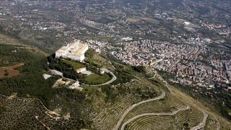 Reti di imprese tra attività economiche su strada, la città di Cassino tra i vincitori dell’Avviso pubblico