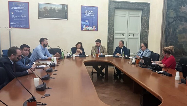 Upi Lazio – Riforma delle Province e comunità educative digitali al centro dell’incontro di oggi