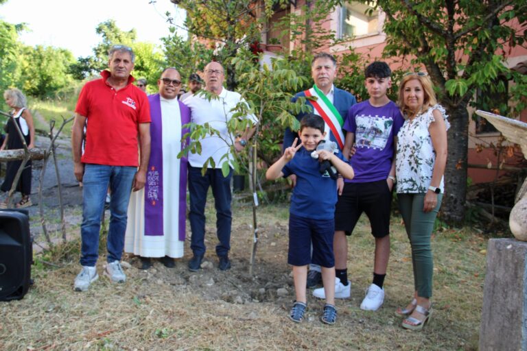 Picinisco commemora il carabiniere forestale Rossano Caramadre a un anno dalla scomparsa