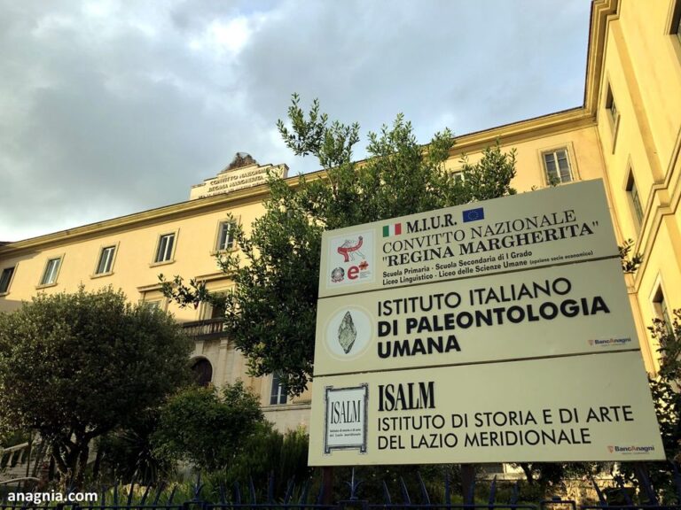 Frosinone, l’Istituto di storia e arte del Lazio meridionale di Anagni espone alla biblioteca “Bragaglia”
