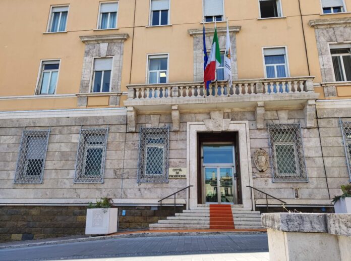 palazzo munari comune Frosinone Palazzo Munari, sede del palazzo comunale di Frosinone