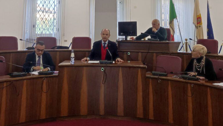 Frosinone, il bilancio del 2023 del sindaco Mastrangeli