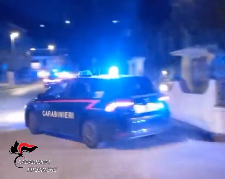 Litiga con i vicini e poi minaccia i carabinieri: operaio finisce in manette. Immediata la condanna