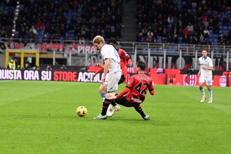 Milan-Frosinone 3-1, i giallazzurri continuano a perdere fuori casa