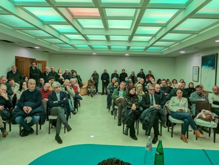 Ferentino, grande partecipazione al convegno Pd sulla Sanità