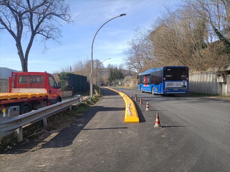 Fiuggi – Nuova pista ciclabile, avviato il cantiere. Sara Battisti: “Puntiamo su questo nuovo asset turistico”