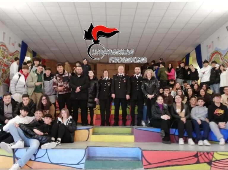 Cultura della legalità: carabinieri nelle scuole di Anagni