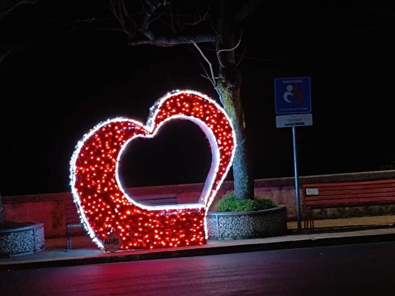 Nuovo contest di San Valentino: “Se ami qualcuno portalo a Fumone”