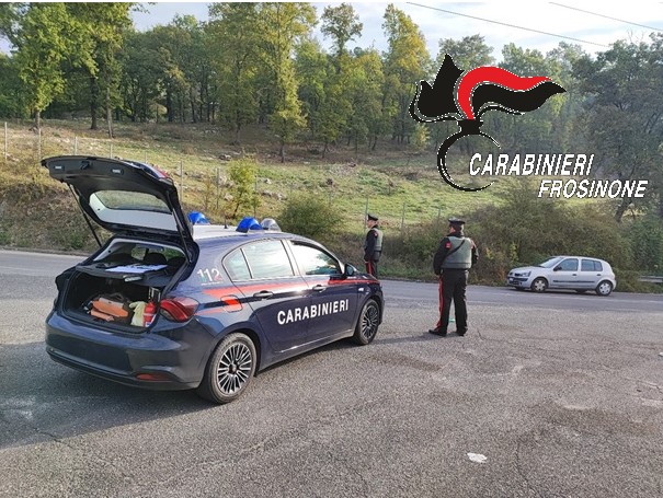 Controlli dei Carabinieri: 4 Fogli di Via, 3 segnalati per stupefacenti, 2 patenti ritirate