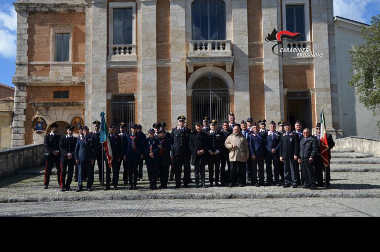 Alatri – I Carabinieri presso la Cattedrale di San Paolo per la celebrazione del Precetto Pasquale