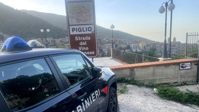 Guida in stato di ebbrezza: 84enne ai domiciliari