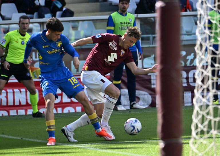 Torino-Frosinone 0-0, piccoli passi in avanti per i ciociari