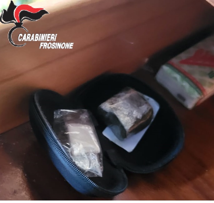 Cassino – Controlli alla movida: nei guai un giovane pusher