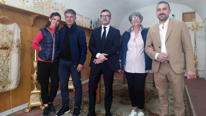 Fiuggi – Turisti incantati da Borgo in fiore - SITO