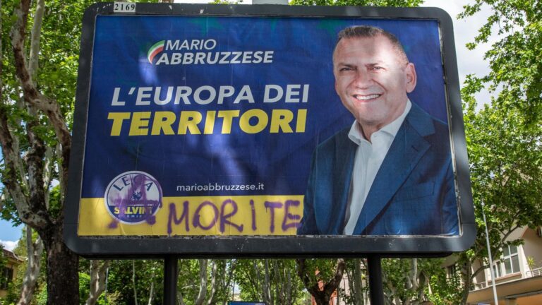 Elezioni Europee: Abbruzzese minacciato di morte sui manifesti. La replica: “Verso il voto più convinti di prima”