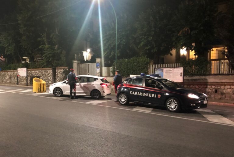 Controlli a tappeto dei carabinieri contro lo spaccio