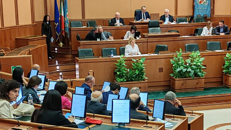 Il Consiglio regionale istituisce la Consulta femminile delle Pari Opportunità, Savo (FdI): “Contrasto alla discriminazione con un organismo inclusivo”