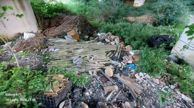 Castelliri – I rifiuti, anche pericolosi, “invadono” il territorio: Fare Verde denuncia e si rivolge alla magistratura