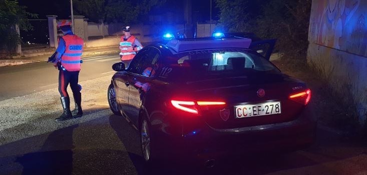 Droga, armi, prostituzione, alcol: raffica di controlli dei carabinieri. Un arresto, sequestri e segnalazioni