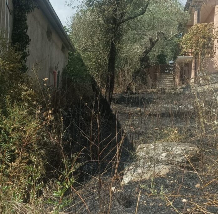 fontana liri incendio