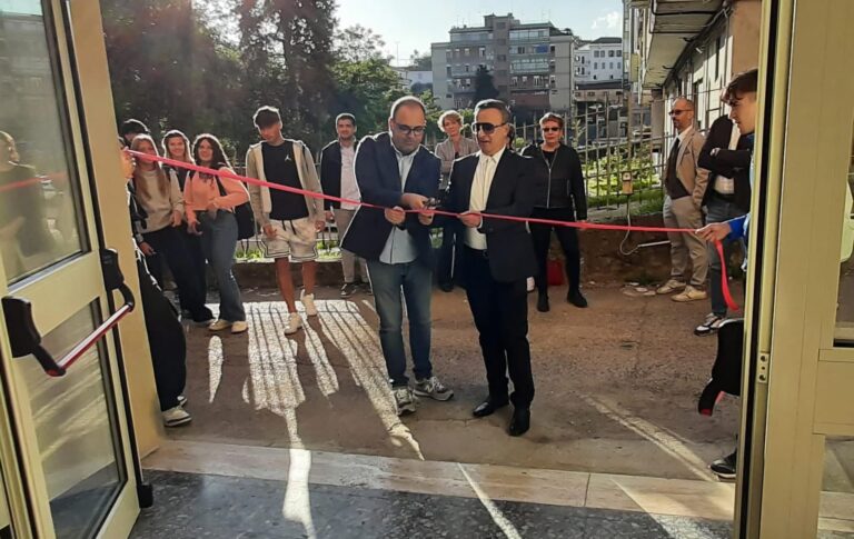 Anagni, Istituto “Dante Alighieri”: la Provincia ha inaugurato la nuova sede della succursale