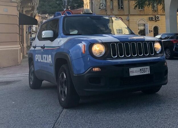 Sora – Operazione “Alto Impatto”, il fiuto del cane Isco colpisce ancora: trovata della droga in piazza