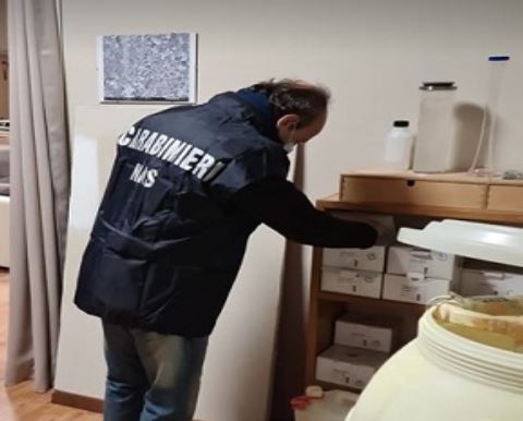 nas carabinieri medico falso asl