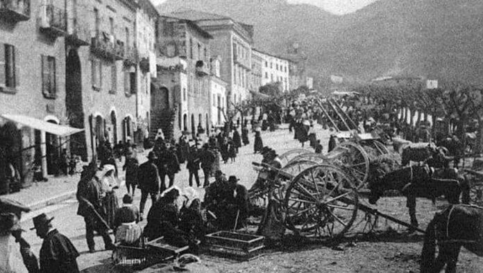 Roccasecca, mercato settimanale storico - SITO