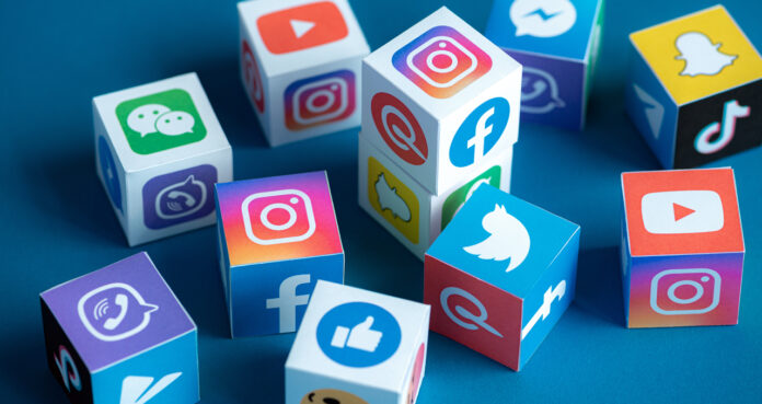 Social-media-e-comunicazione-aziendale Social-media-e-comunicazione-aziendale