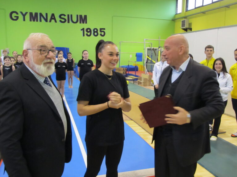 La ginnasta olimpionica Giorgia Villa protagonista di uno stage di perfezionamento alla Gymnasium 1985 di Frosinone