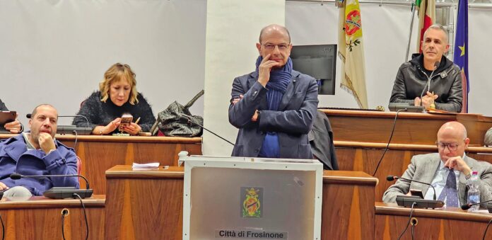 Riccardo-Mastrangeli-sindaco-frosinone-consiglio-comunale Riccardo Mastrangeli sindaco frosinone consiglio comunale
