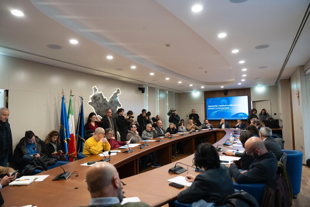 regione lazio bando cooperative roberta angelilli