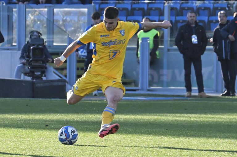Frosinone, infortunio Koutsoupias: la nota del club