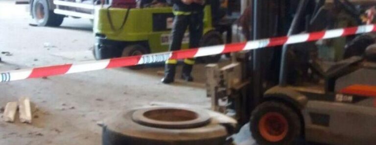 Scoppia uno pneumatico, ferito un operaio in un’autofficina