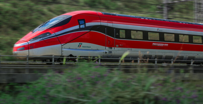 treno alta velocità guasto ritardi treno alta velocità guasto ritardi