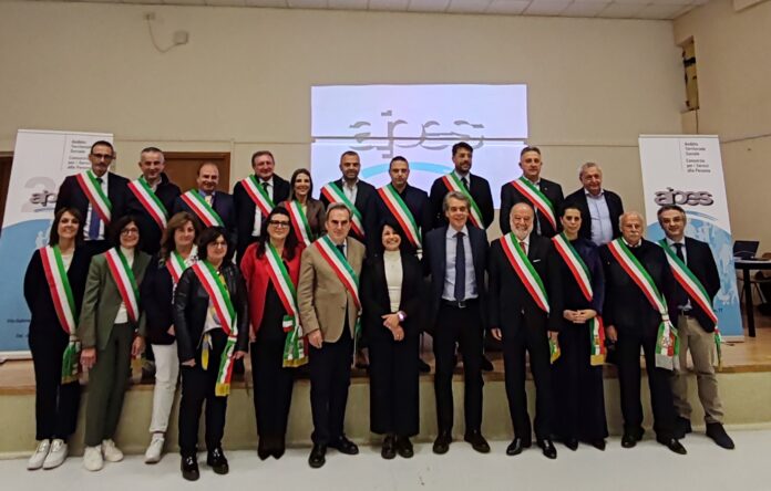 Foto gruppo sindaci Foto gruppo sindaci