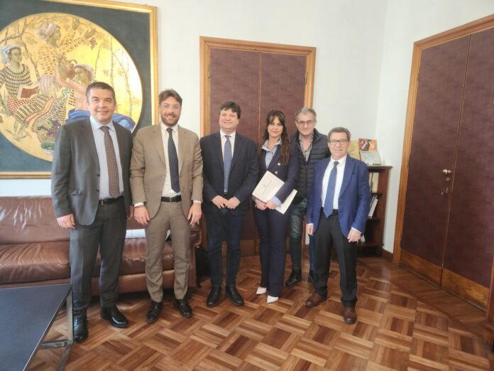 Ripristino del ponte sul Garigliano, intesa tra Frosinone e Caserta Ripristino del ponte sul Garigliano, intesa tra Frosinone e Caserta