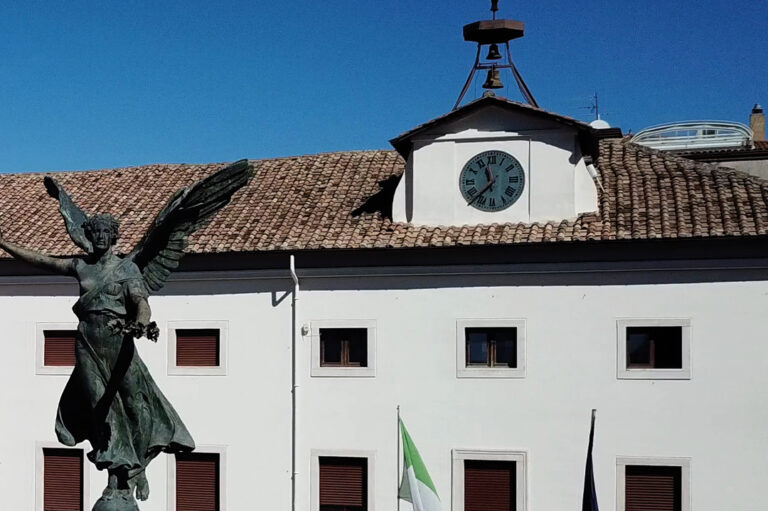 Ferentino –  945 mila euro per l’efficientamento energetico del palazzo comunale