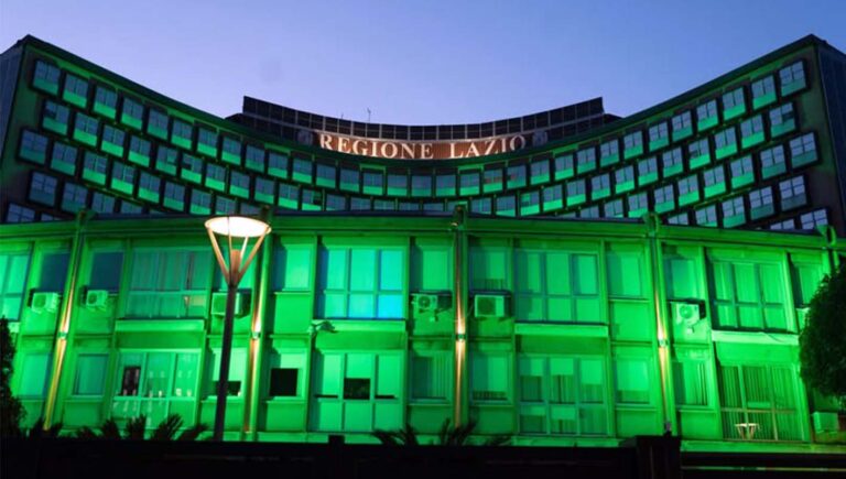 La Regione Lazio si illumina di verde