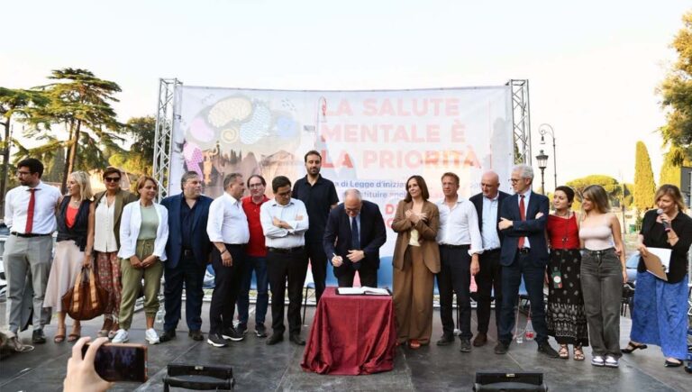 Salute mentale-Sara Battisti-raccolta firme-Roma-Pd